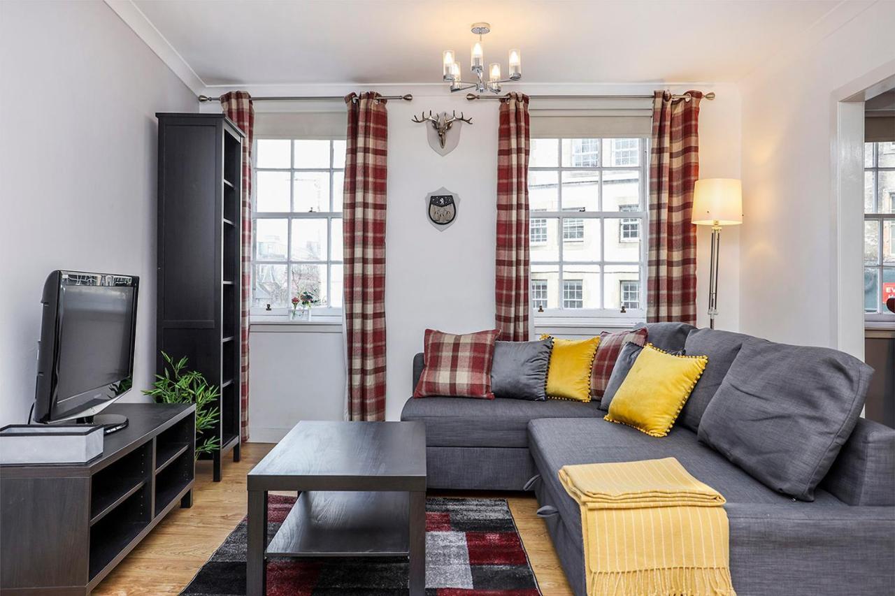 Joivy 1 Bed Flat, Heart Of Grassmarket Edimburgo Exterior foto